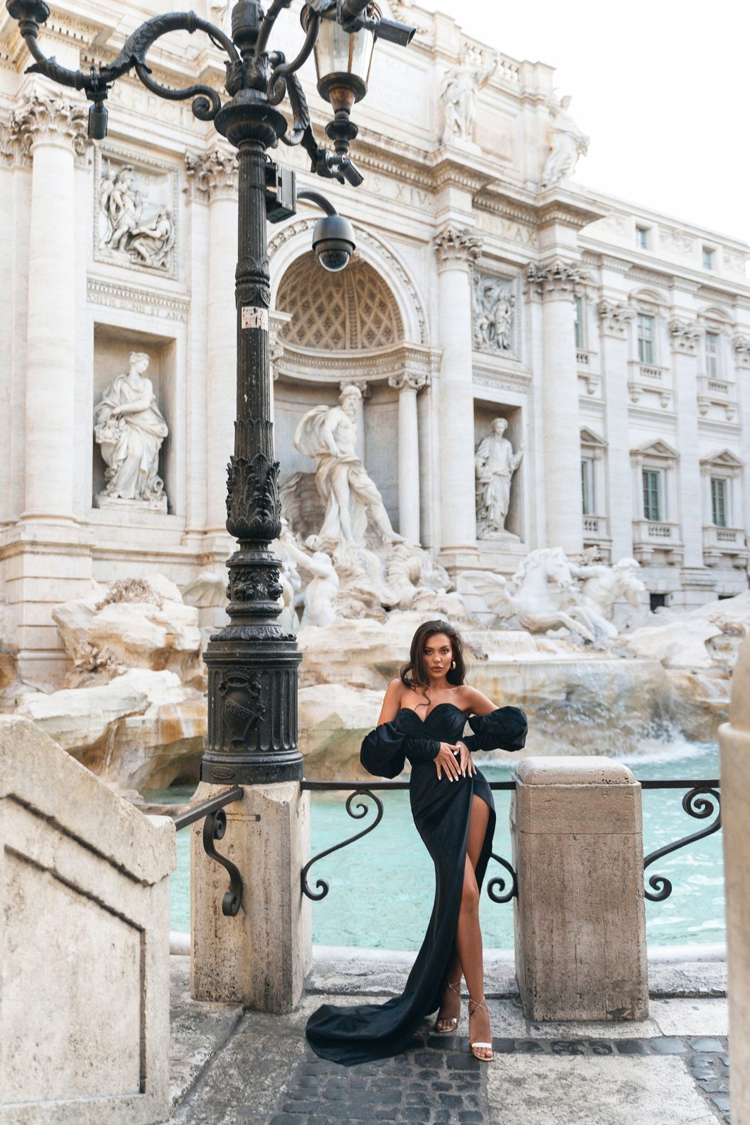 Fontana di Trevi — Yulia Phantom